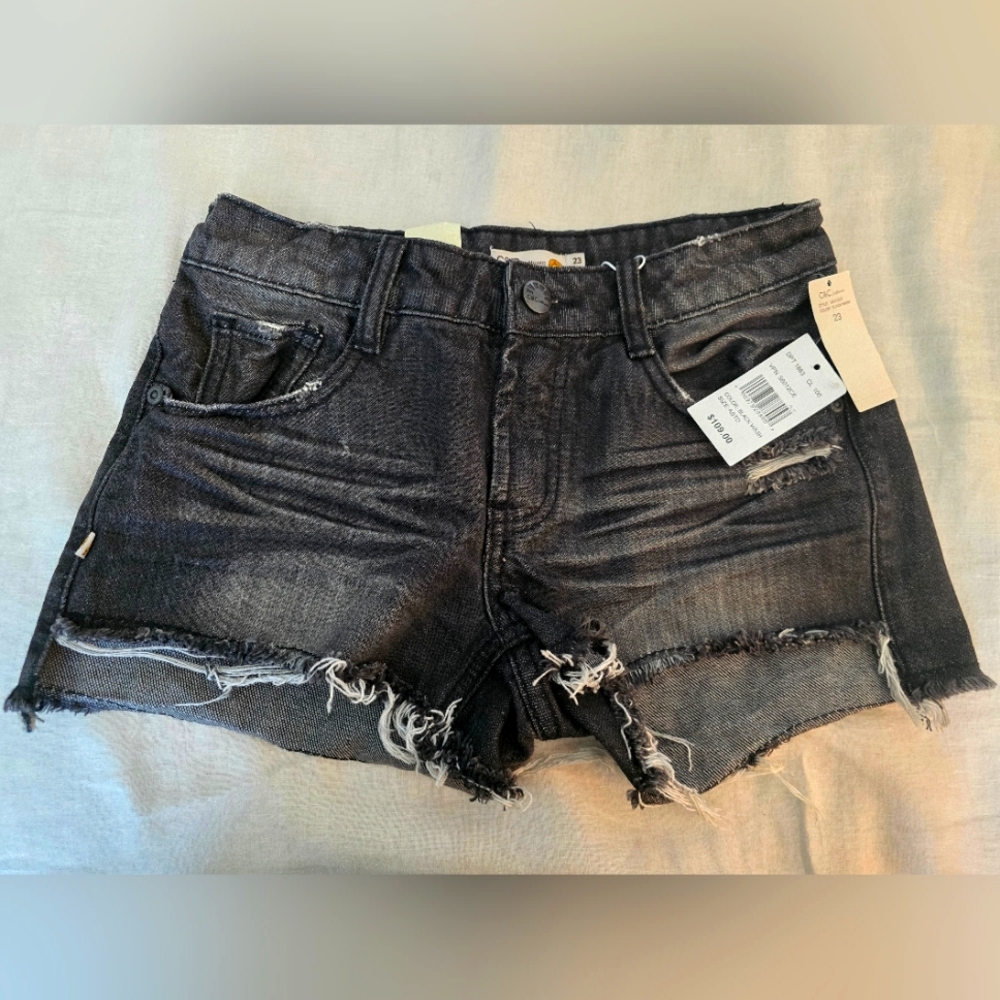 Black c&c californa shorts